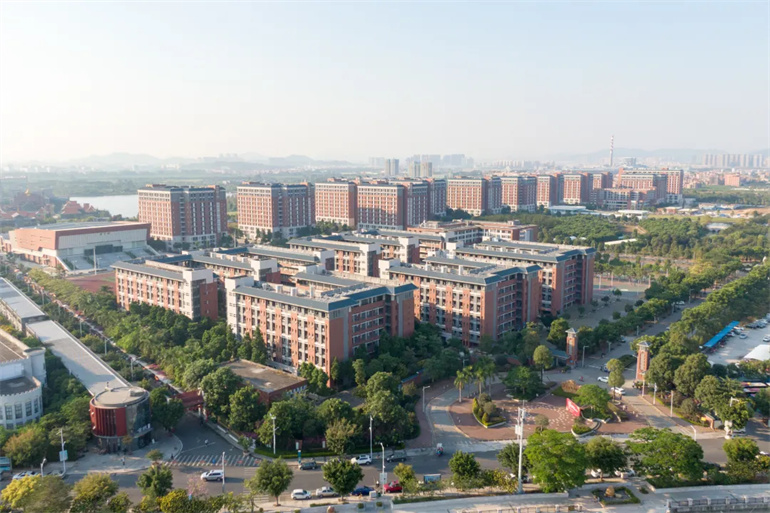 填报广州新华学院,最后上本科的机会来了高考政策资讯详情—掌上高考
