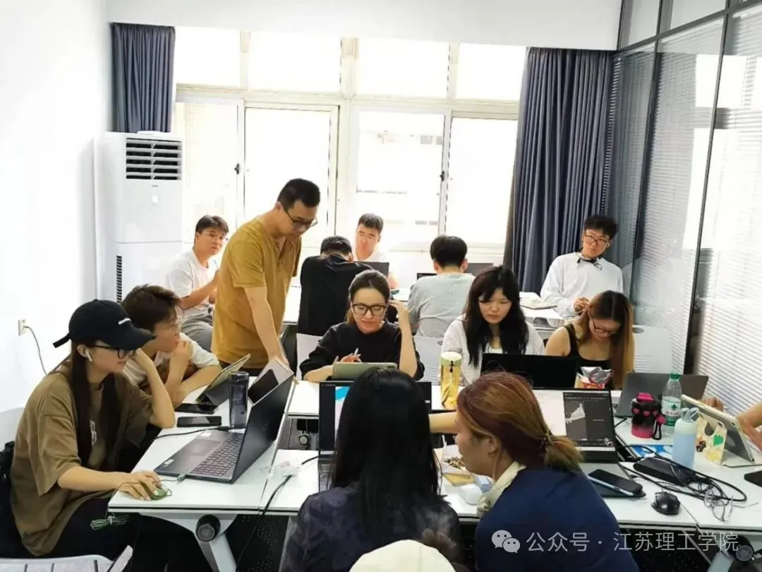 图片02-37:数字媒体艺术专业元宇宙工作坊.jpg